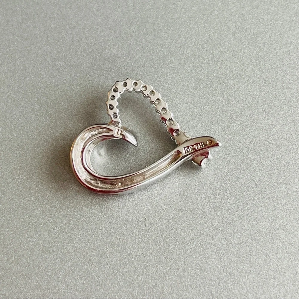 10k White Gold Natural Diamond Pave Heart Pendant Necklace